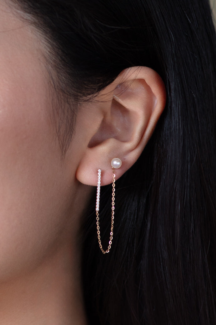 Pearl Earring